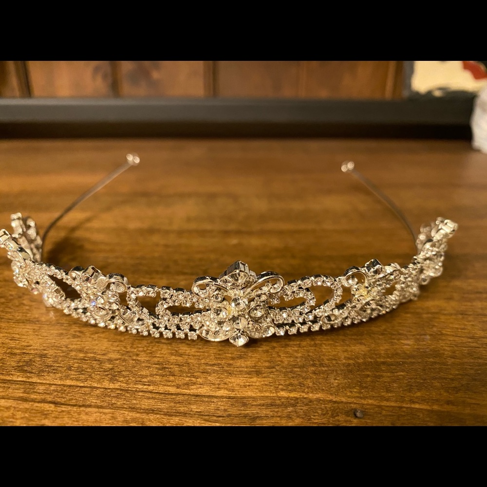 David’s bridal tiara
